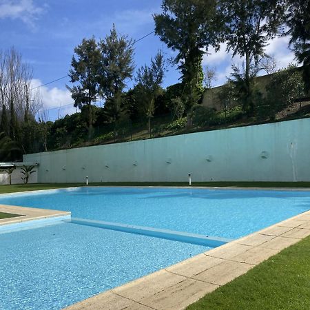 Apart T3 Com Piscina Tenis Ginasio E Parq Infant Лісабон Екстер'єр фото