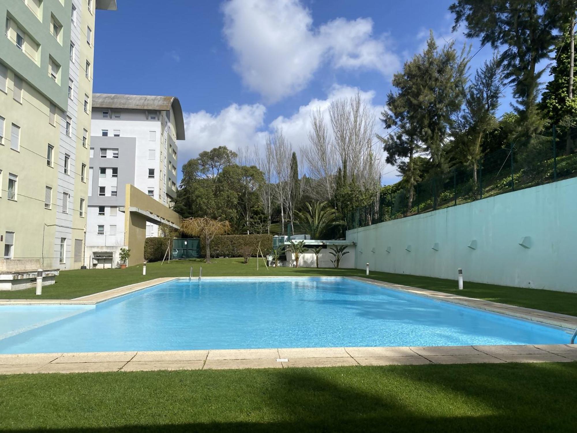 Apart T3 Com Piscina Tenis Ginasio E Parq Infant Лісабон Екстер'єр фото
